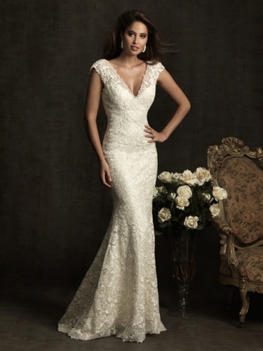 Beautiful Lace Wedding Gown