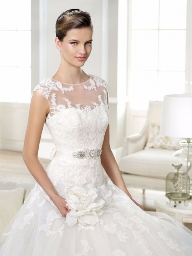 Michigan : Pronovias Jaiden wedding dress : Sizes 12+